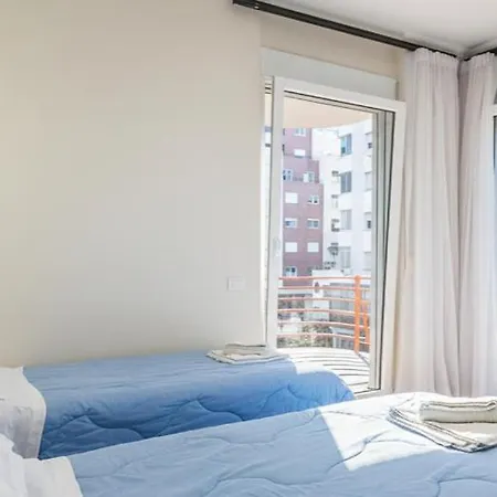 Ts Modern 2Br At New Bazaar - Central Tirana Appartement