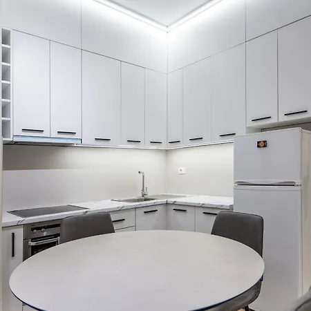 Ts Modern 2Br At New Bazaar - Central Tirana Апартаменты *