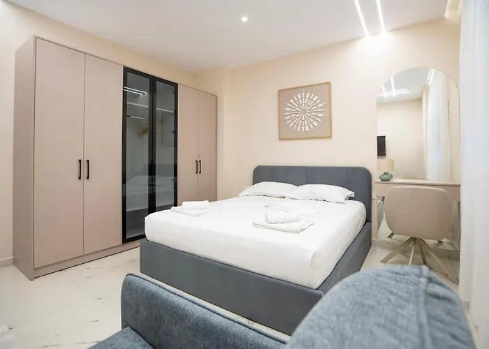 2br At New Bazaar - Appartement *