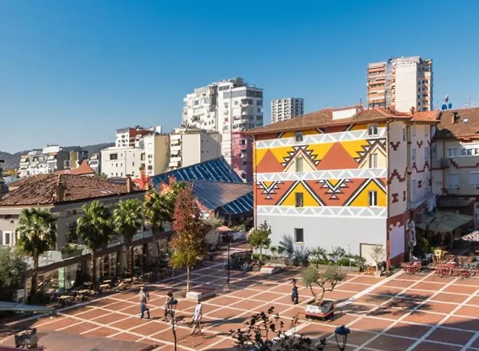 Appartement 2br At New Bazaar - *