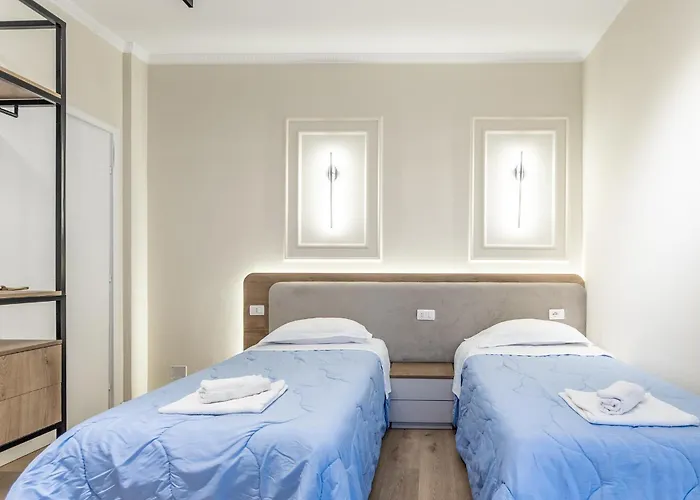 Appartement 2br At New Bazaar - *