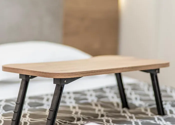 2br At New Bazaar - Appartement *