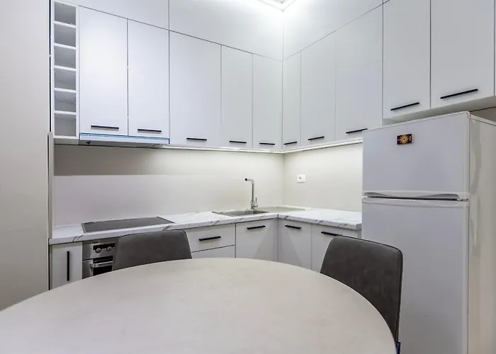 2br At New Bazaar - Apartment