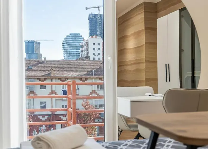 Appartement 2br At New Bazaar - *