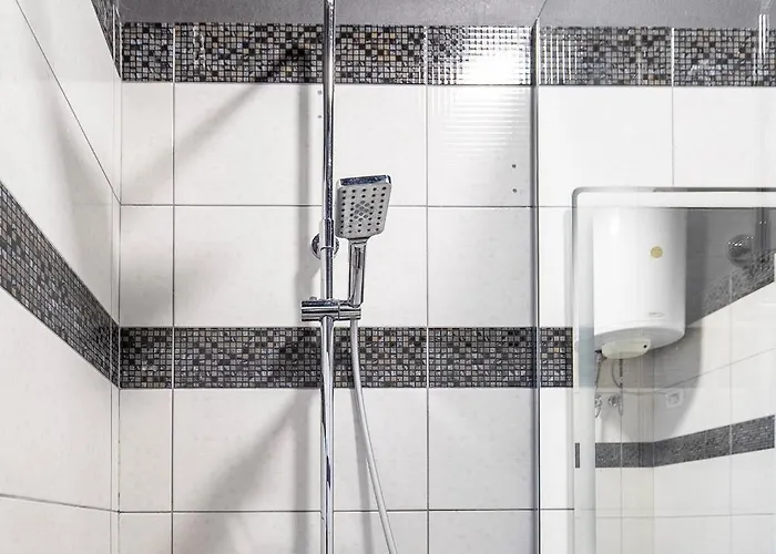 Appartement 2br At New Bazaar - Tirana